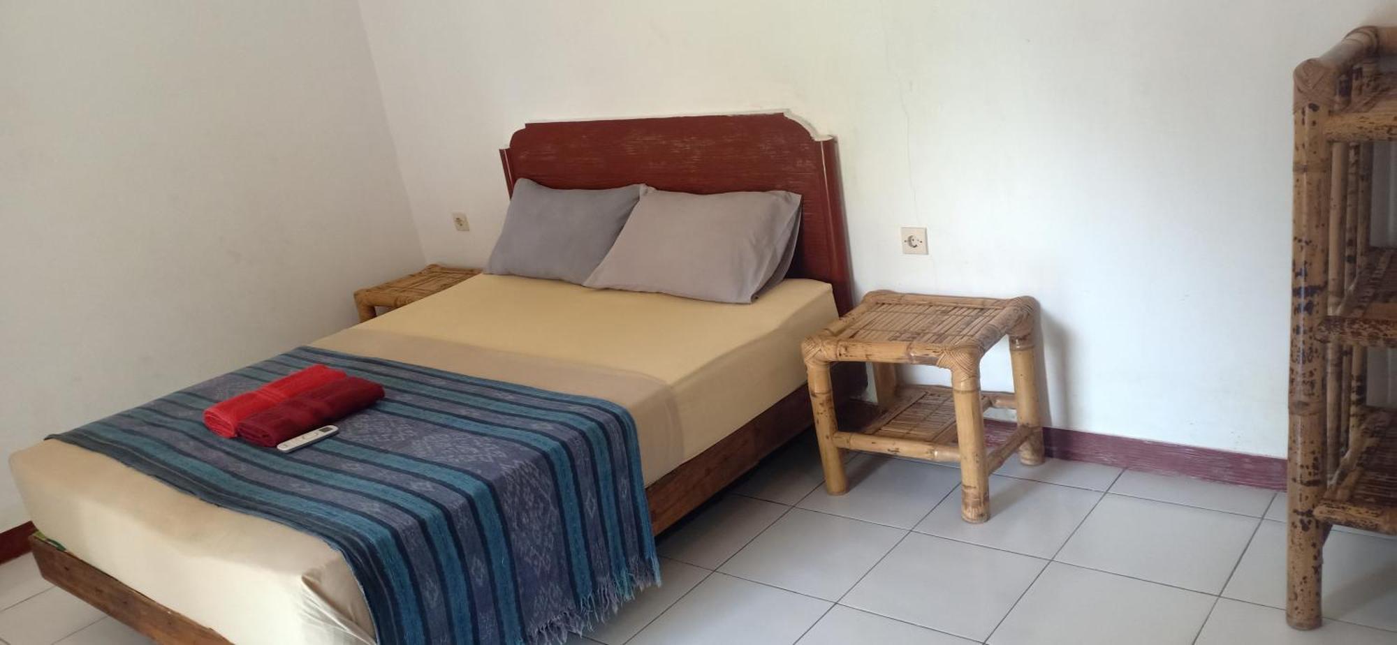 Dewi Garden Guesthouse Kuta  Exterior foto