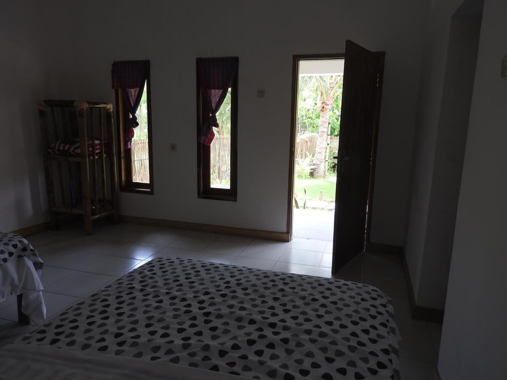 Dewi Garden Guesthouse Kuta  Exterior foto
