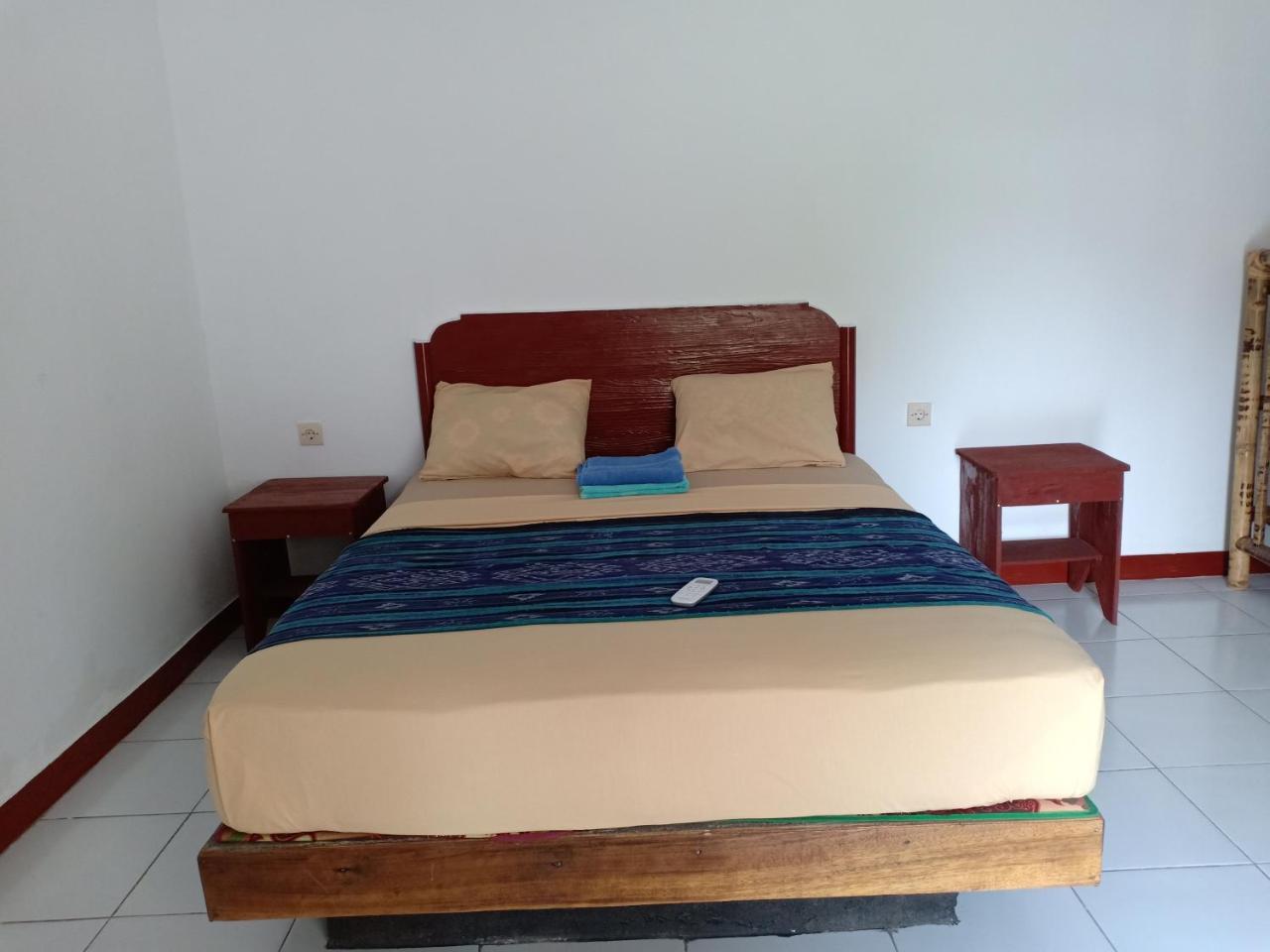 Dewi Garden Guesthouse Kuta  Exterior foto